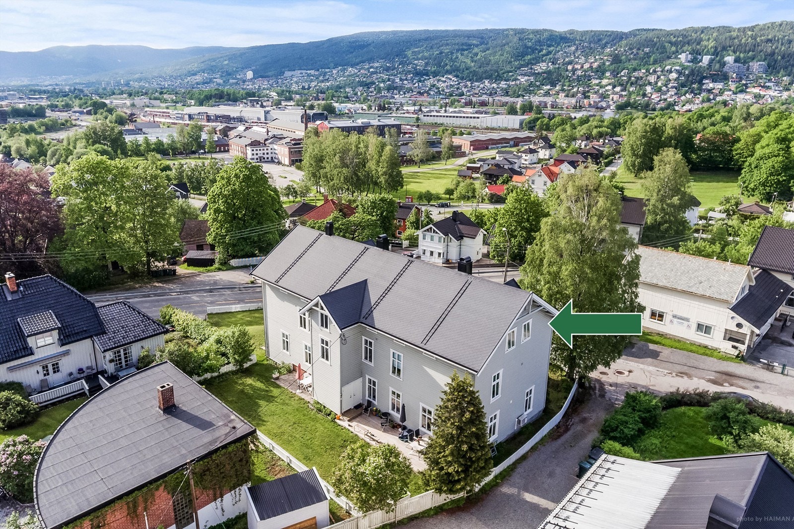 Leiligheten har en fin og sentrumsnær beliggenhet Galleribilde