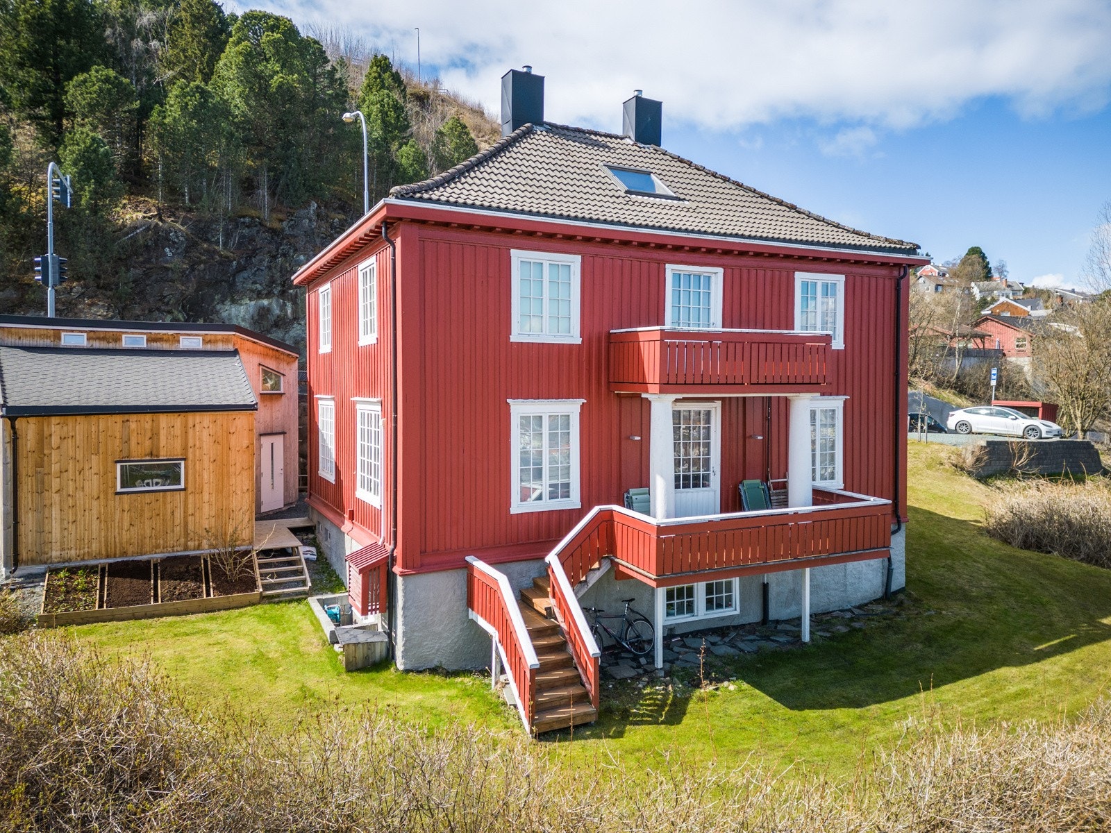 Boligen har totalt 3 balkonger med fantastisk utsikt over Trondheim by. Galleribilde