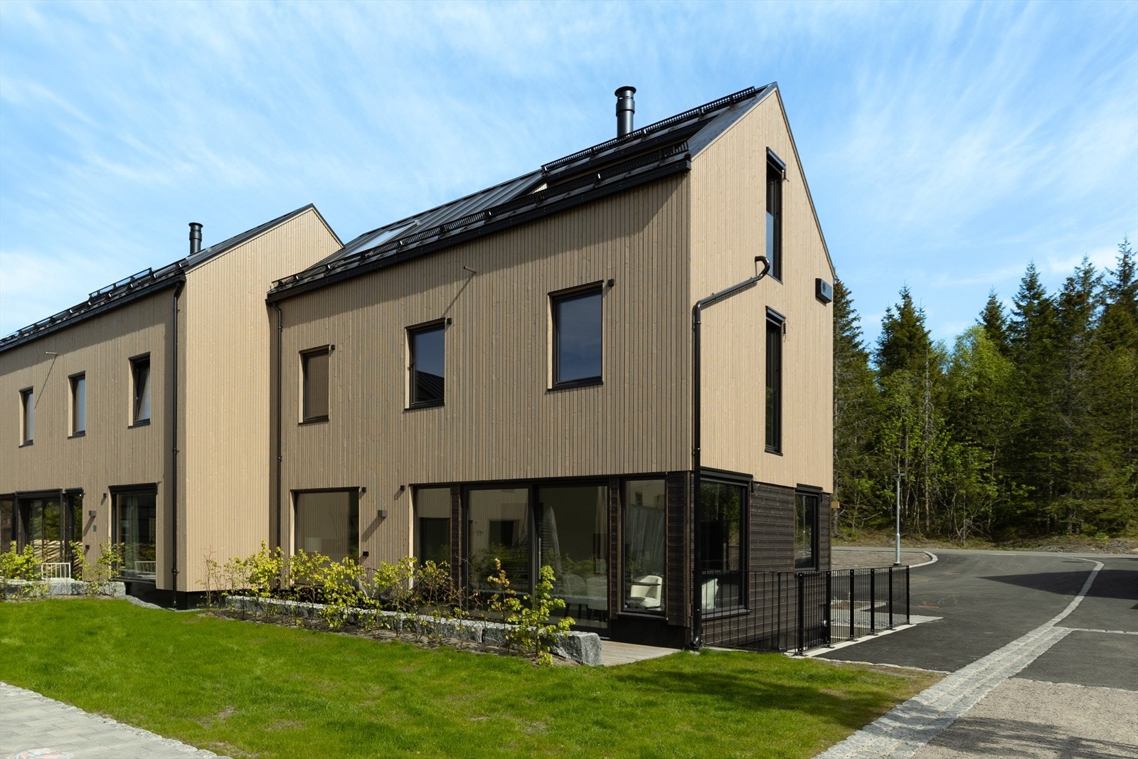 Velkommen til Voksenkollveien 78A - Presentert av Vegard Eidså Andersen v/ Nordvik Røa Galleribilde