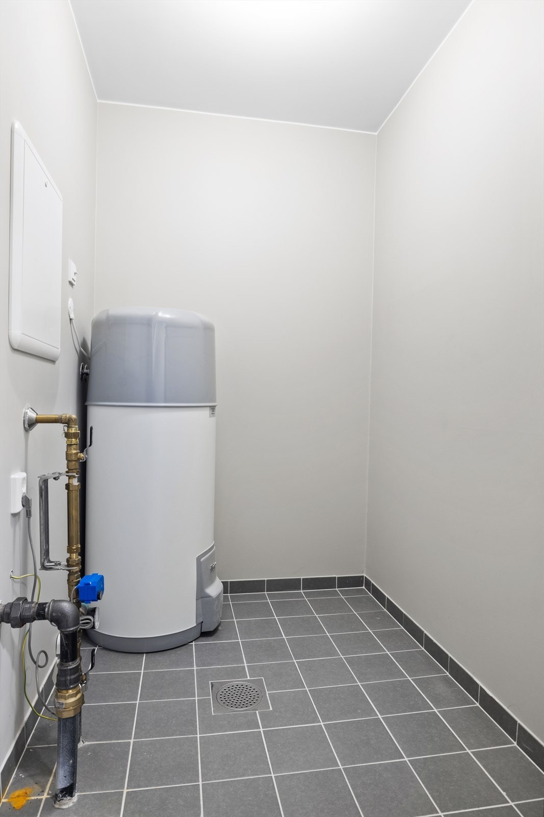 Bod/teknisk rom i kjelleretasje Galleribilde