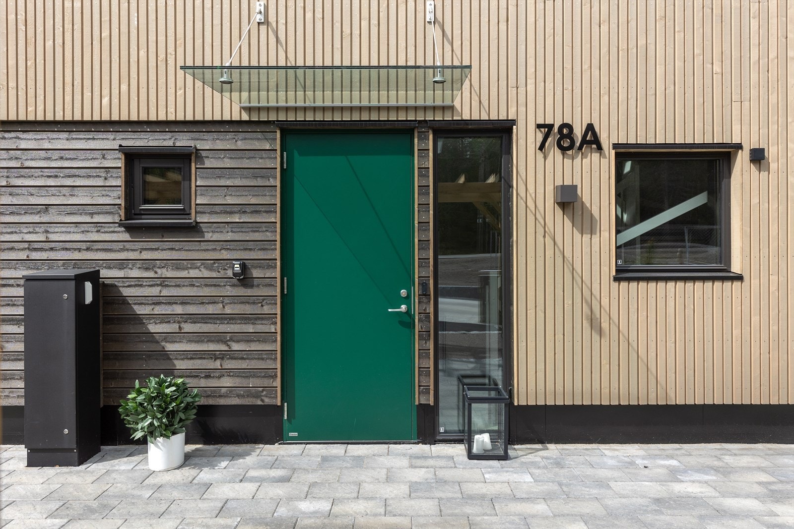 Boligen har enkel, trappefri adkomst 1. etasje Galleribilde