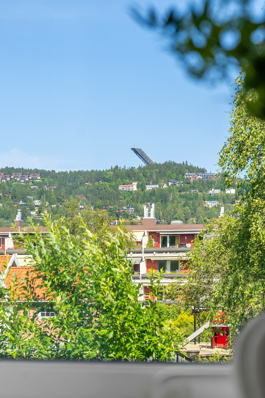 Herlig utsikt mot Holmenkollen. Galleribilde