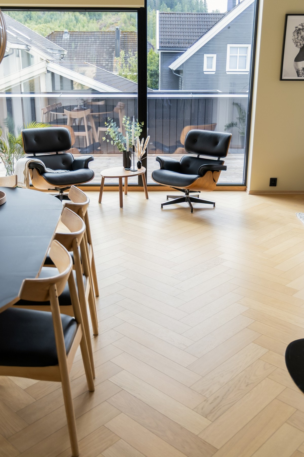 Delikat nybyggstandard hvor det ikke er spart på materialer. Galleribilde