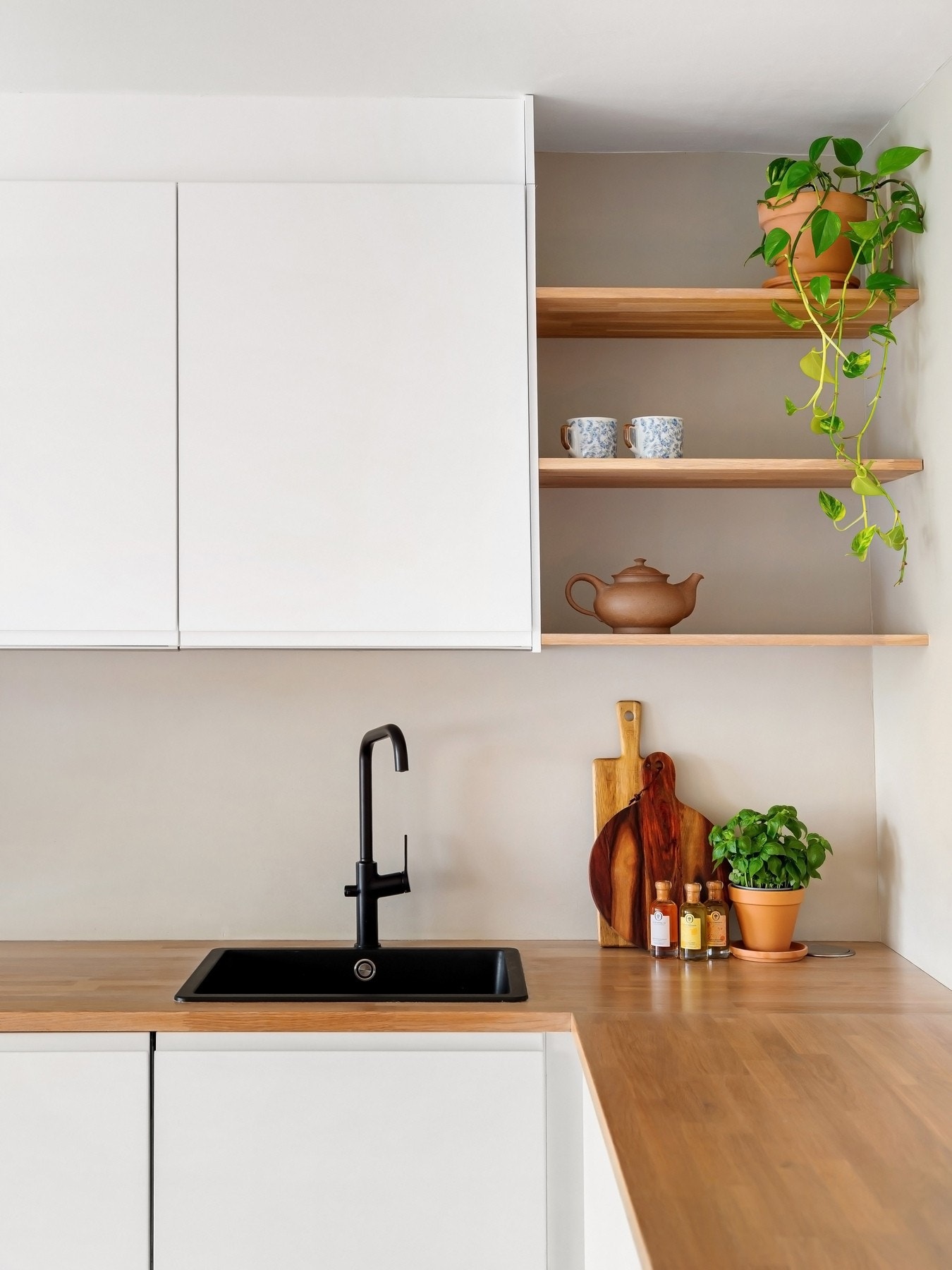 Moderne og praktisk med innredning fra IKEA Galleribilde