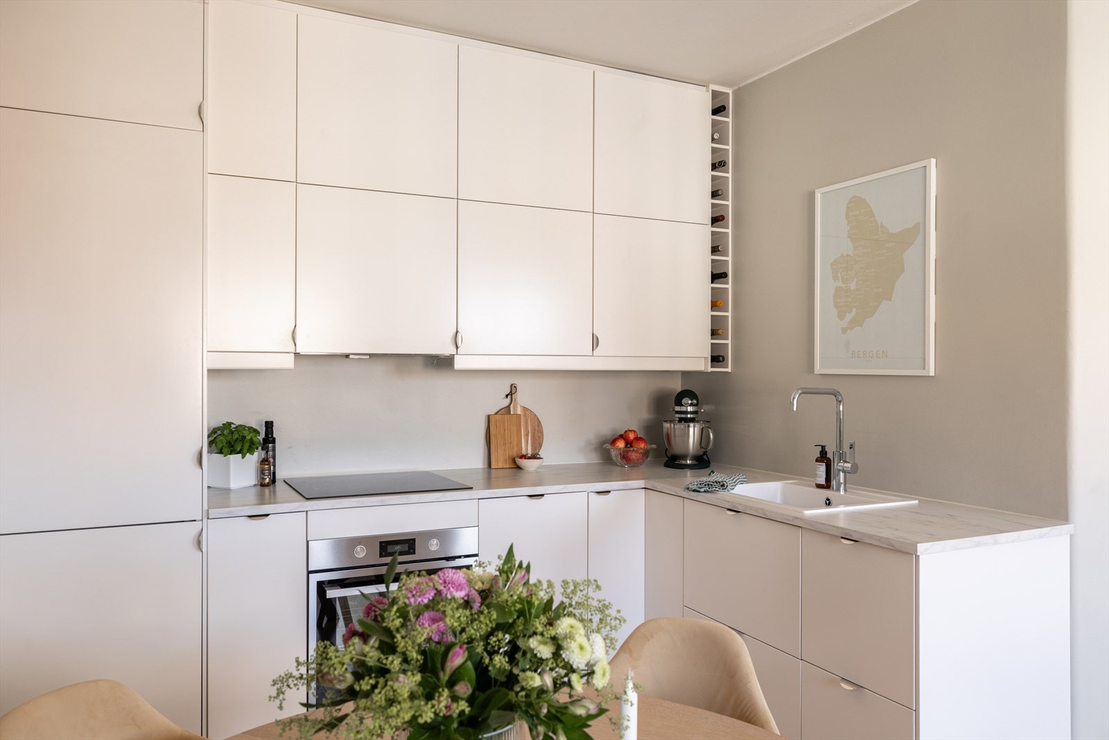 En lys og delikat 2-roms med svært attraktiv og sentral beliggenhet på Torshov. Galleribilde