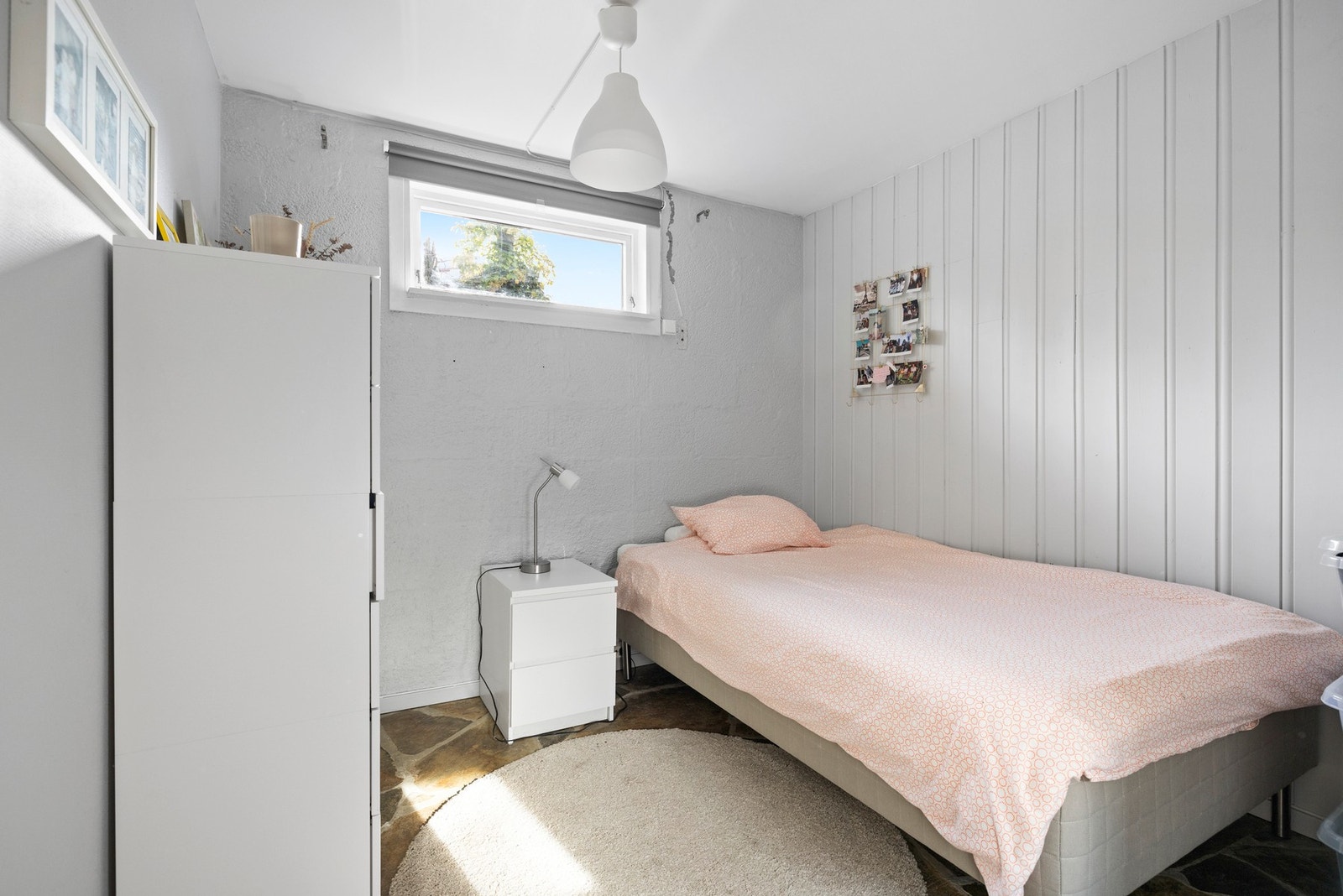 I etasjen er 2 soverom, her representert av soverom 7 i boligen Galleribilde