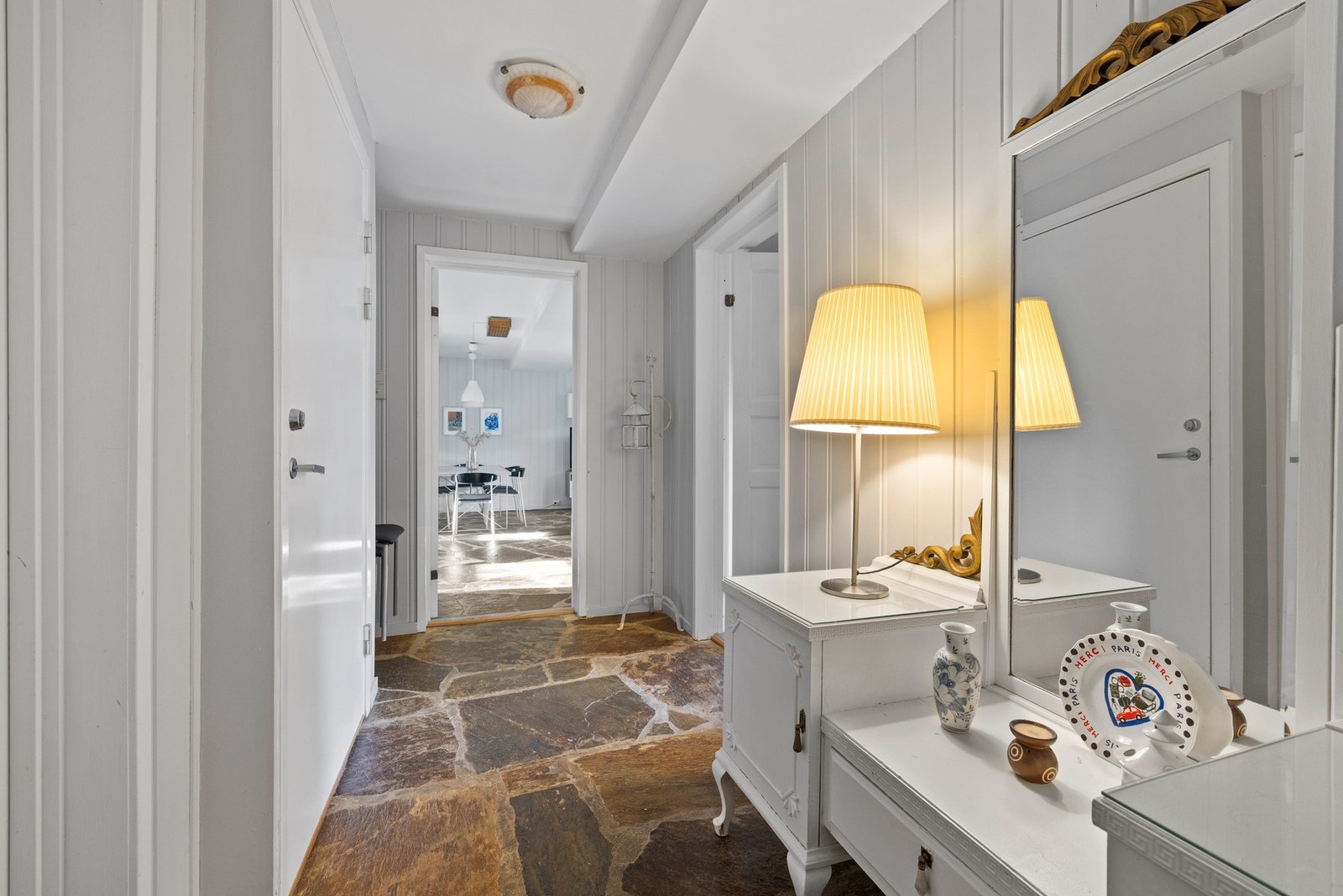 Gang i u. etasjen Galleribilde