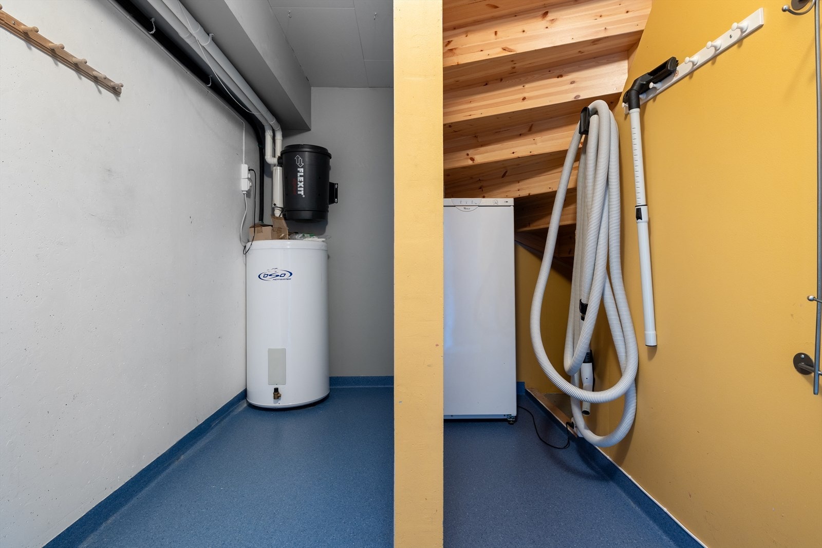 Teknisk bod i underetasje Galleribilde