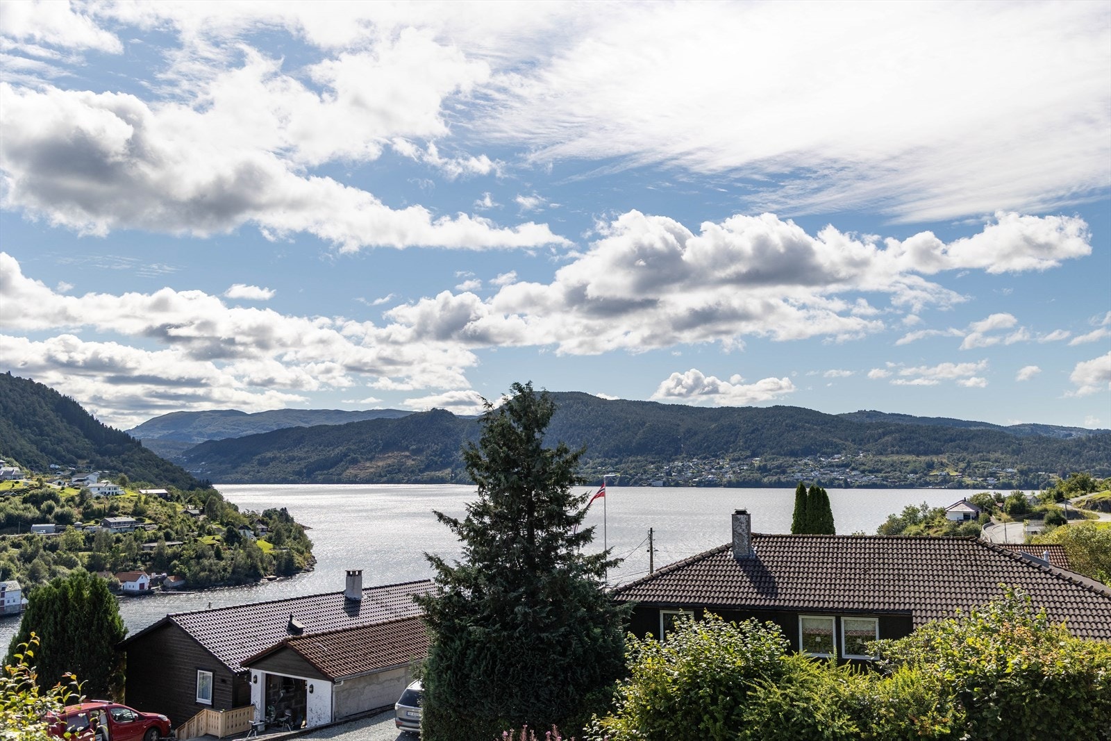 Velkommen til en hyggelig visning - husk påmelding hos ansvarlig megler! Galleribilde