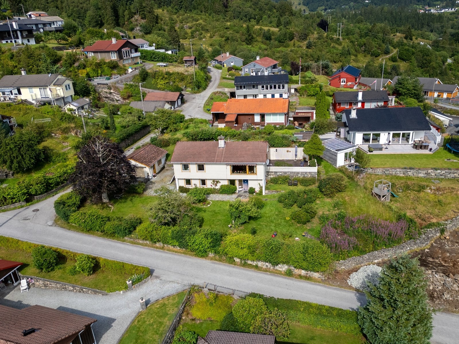 Super beliggenhet i populært eneboligområde Galleribilde