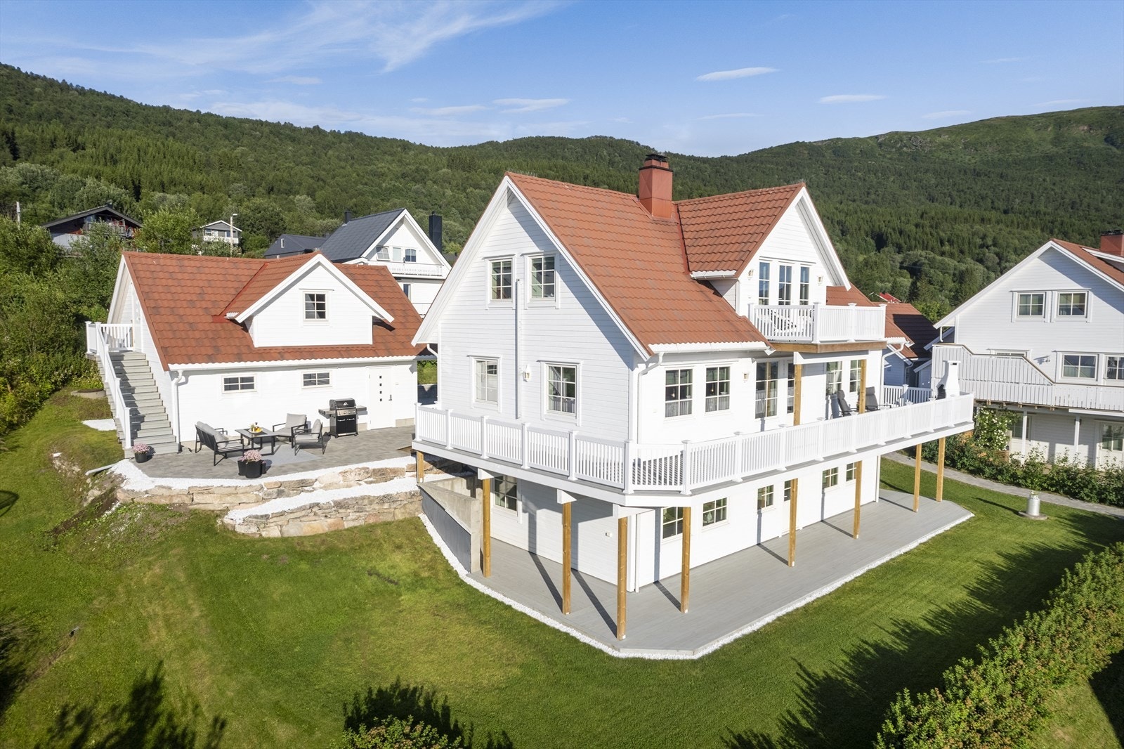 Familievennlig bolig med solrike uteområder. Galleribilde