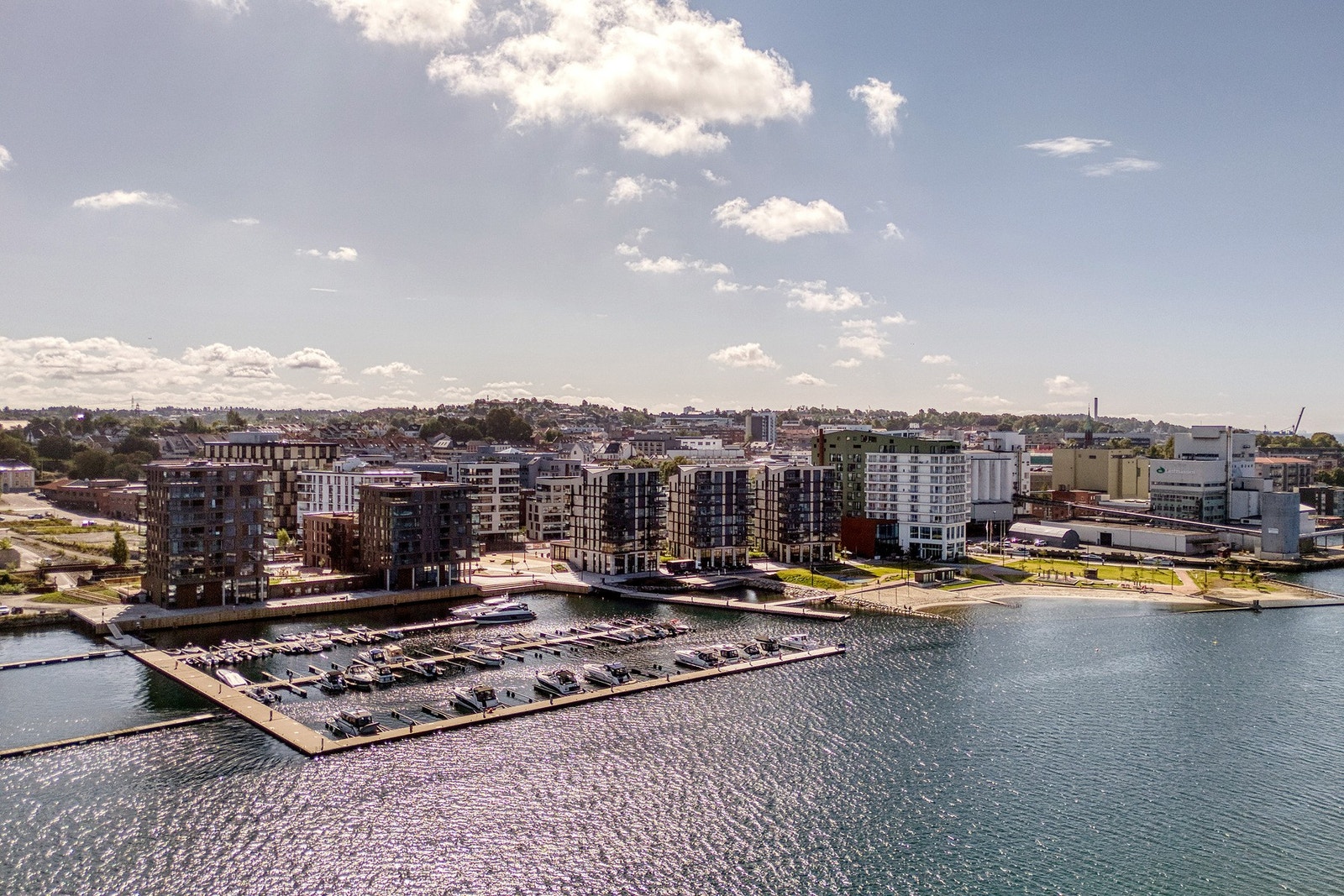 Verket, en bydel beliggende attraktivt, nær sjøen ved Møllebyen og Moss sentrum. Galleribilde