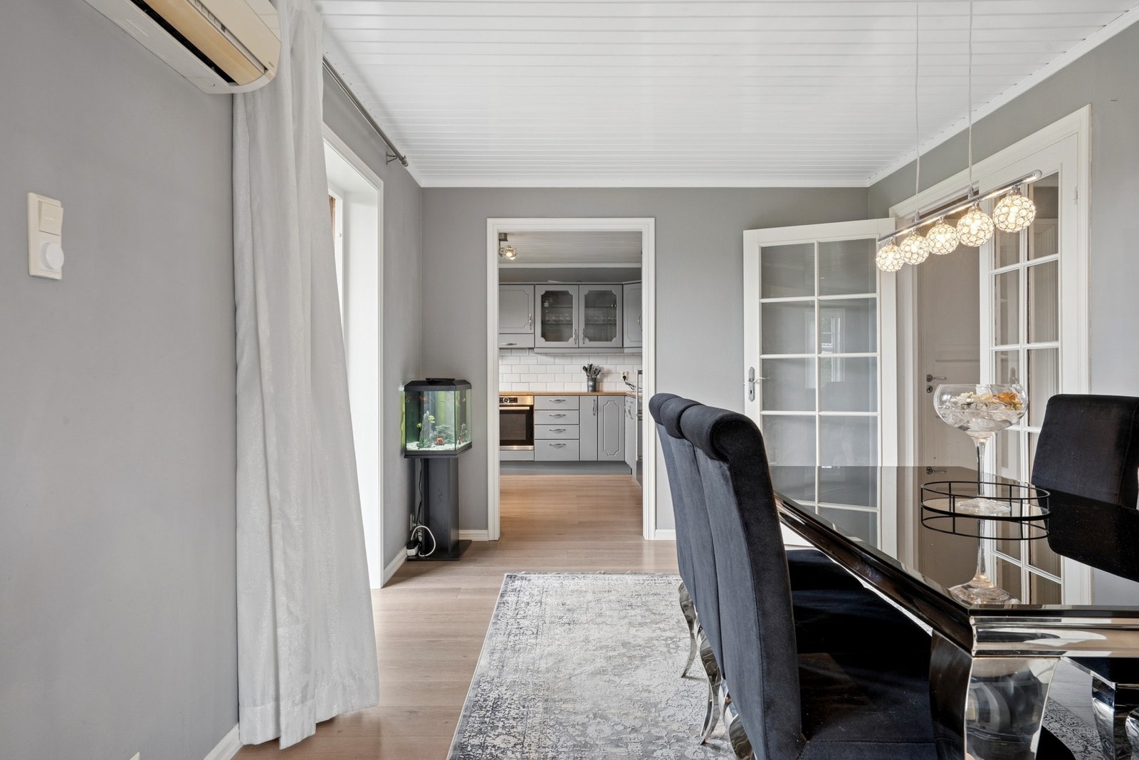 Perfekt for både hverdagsliv og hyggelige sammenkomster. Galleribilde