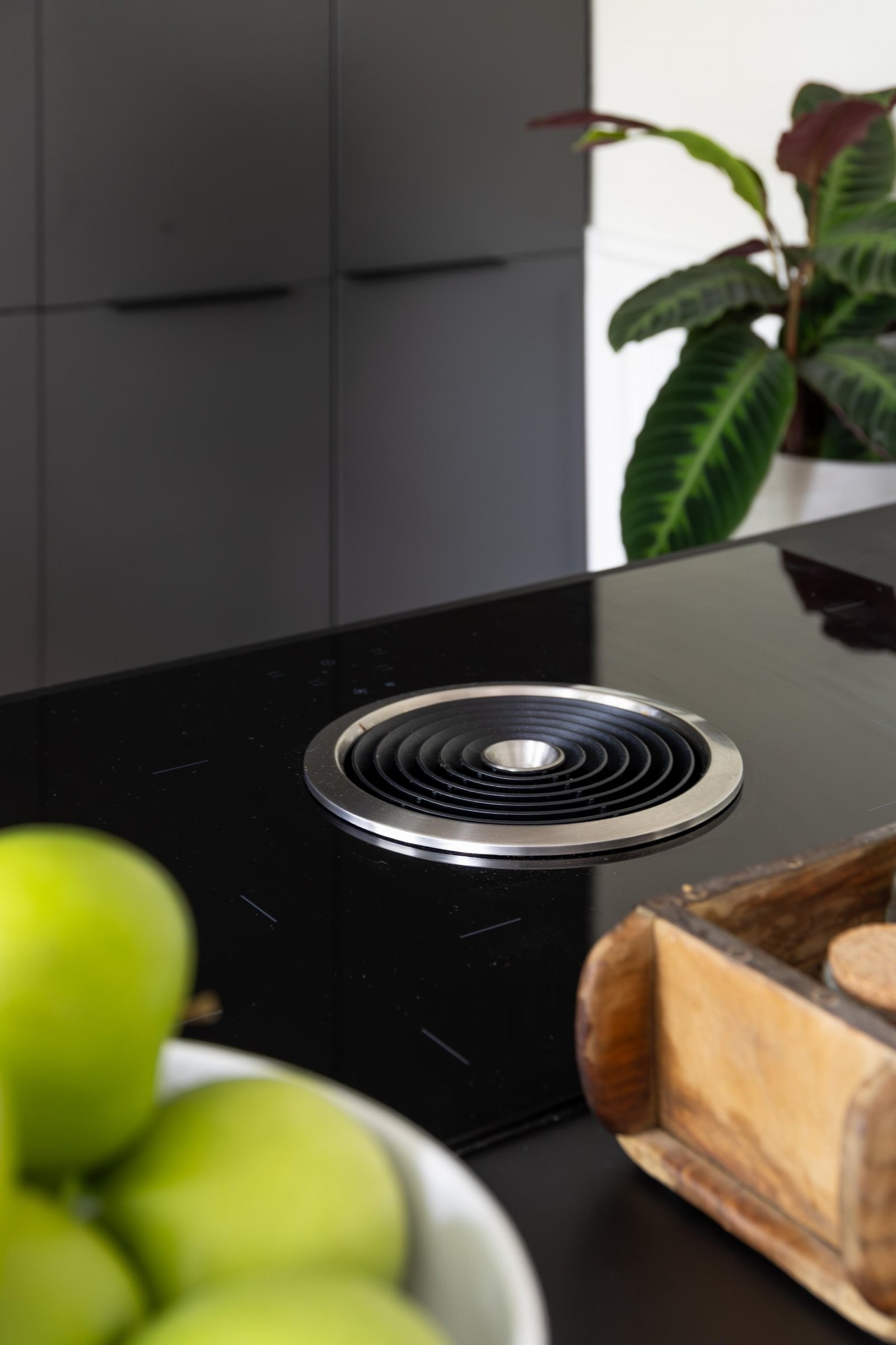 Detaljbilde | Kjøkken. Induksjonstopp fra Bora med innebygget ventilator. Galleribilde