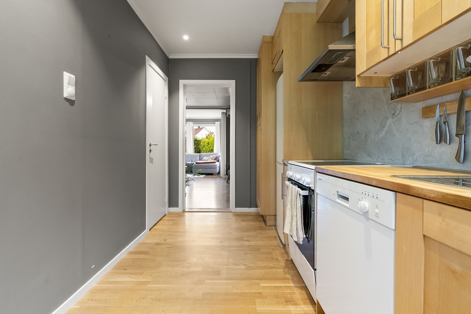 - Det ble lagt inn spotter på kjøkken i 2025- Galleribilde