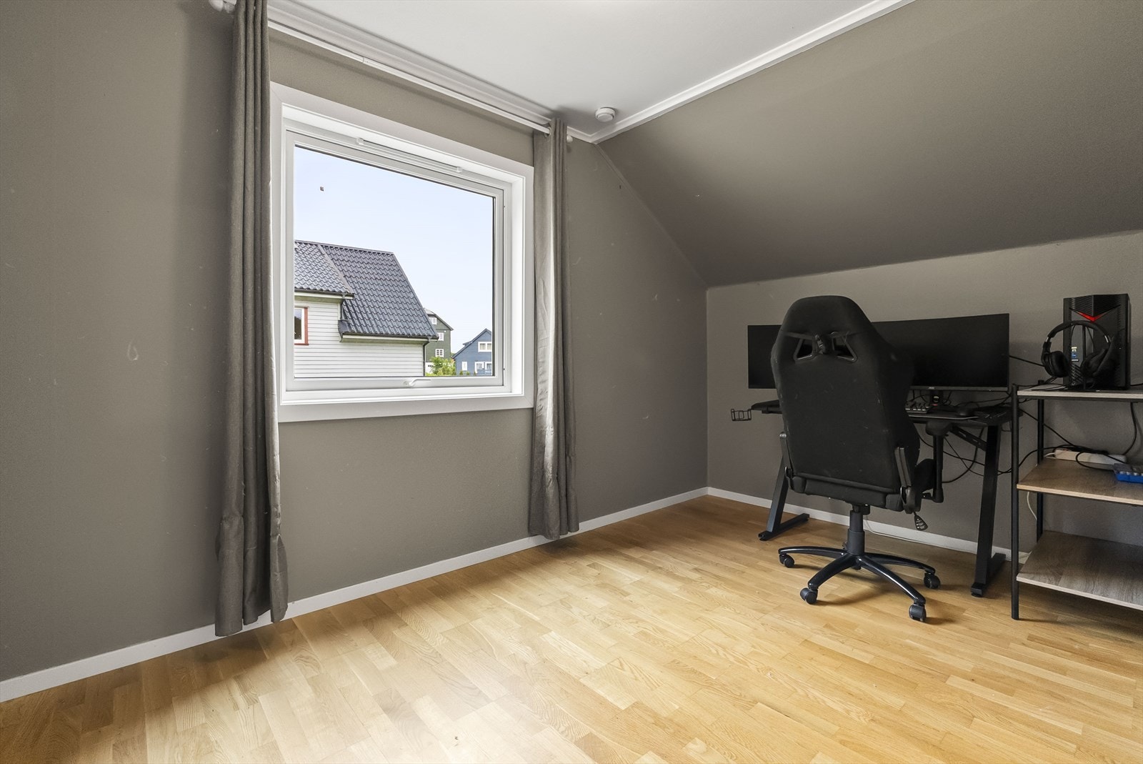 - Soverom 2 - Galleribilde