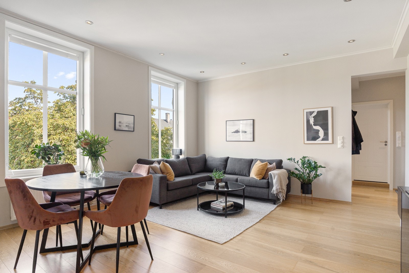 Leiligheten holder en gjennomgående god standard fra 2008 Galleribilde