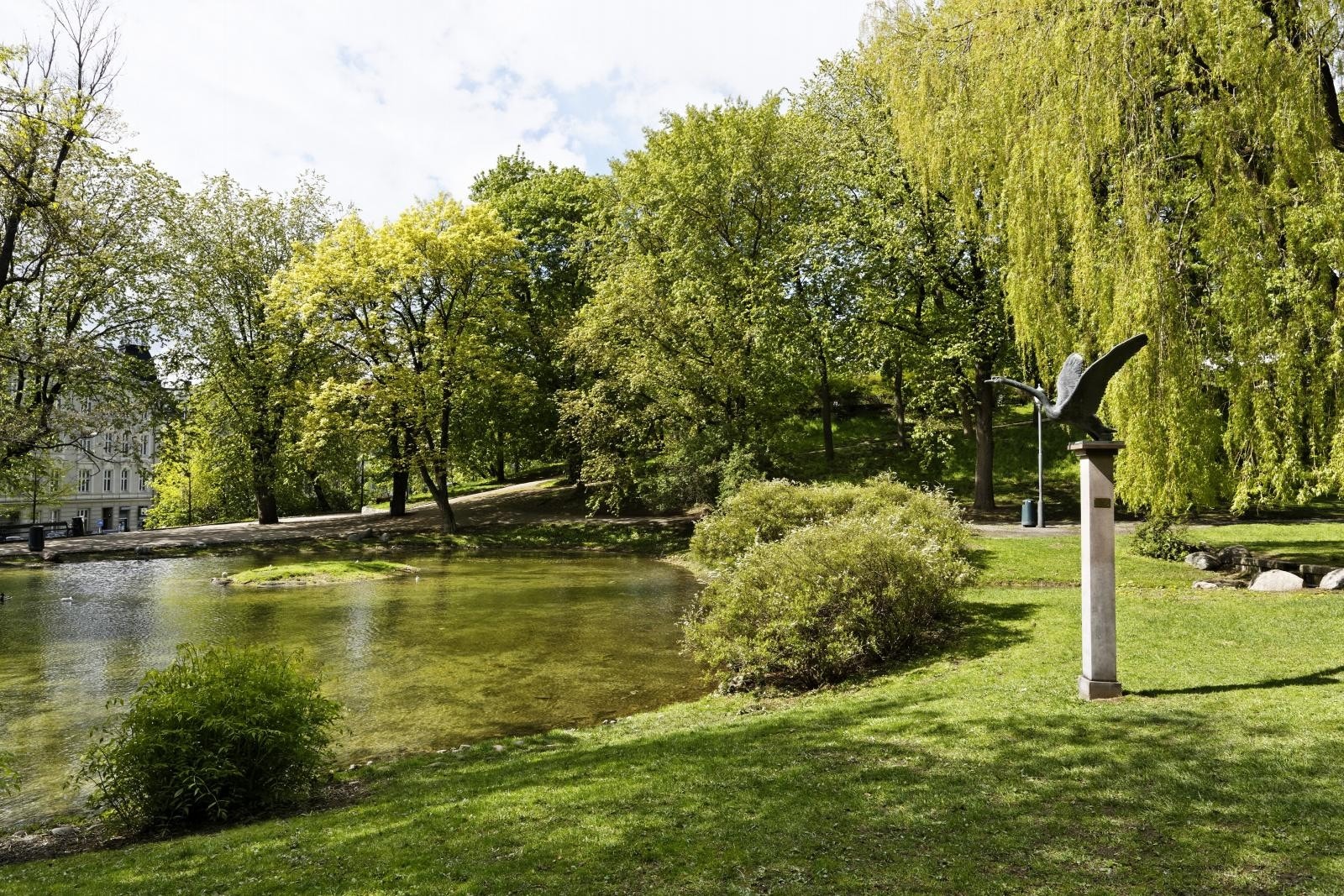 Det er kort vei til parken på St. Hanshaugen Galleribilde