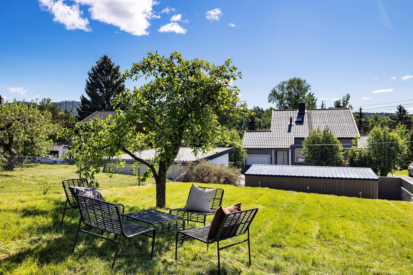 Nyt godværsdagene ute i frisk luft og rolige omgivelser Galleribilde