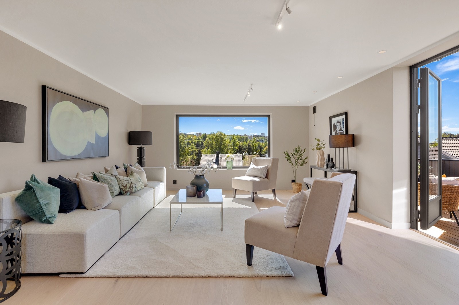 Velkommen til visning av Harald Halvorsens vei 6B - En moderne og stilfull del av tomannsbolig, vesentlig oppgradert i 2025 Galleribilde