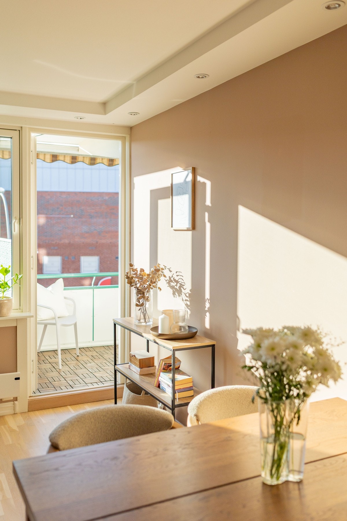 Varmtvann, kabel-tv og internett inkludert i fellesutgiftene Galleribilde