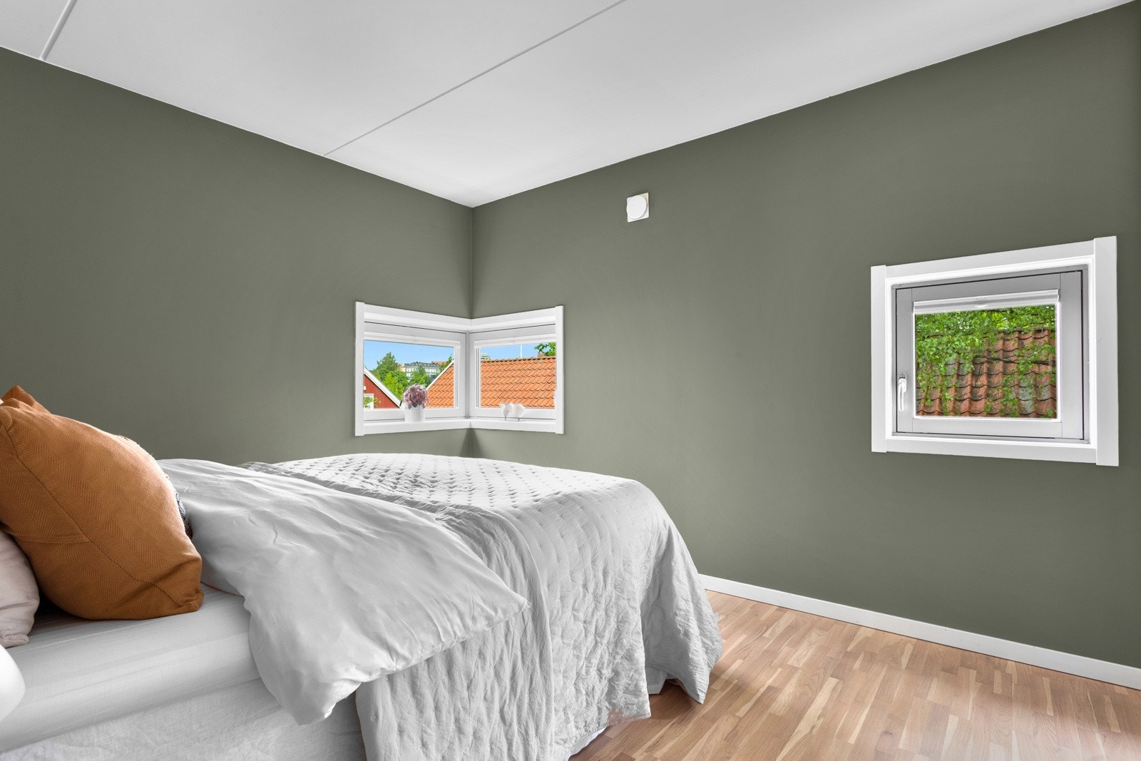 Leiligheten har tre gode soverom. Galleribilde