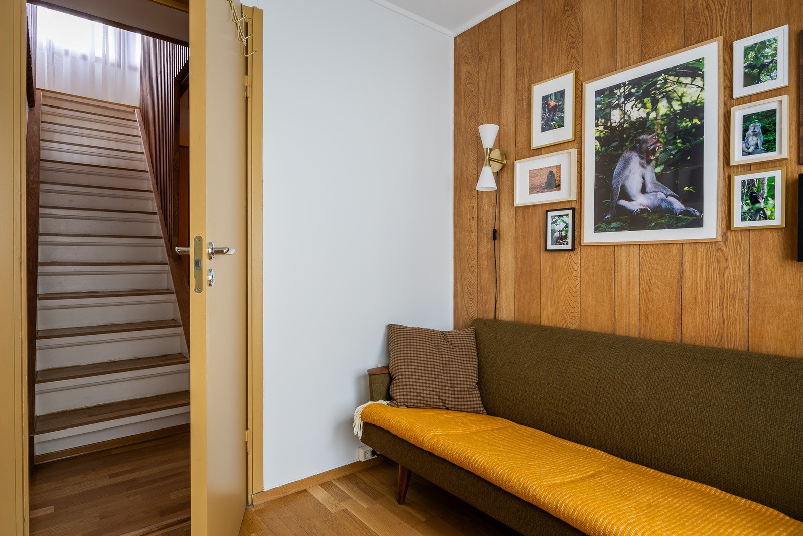 Ideelt for hjemmekontor, hobby eller gjester. Galleribilde