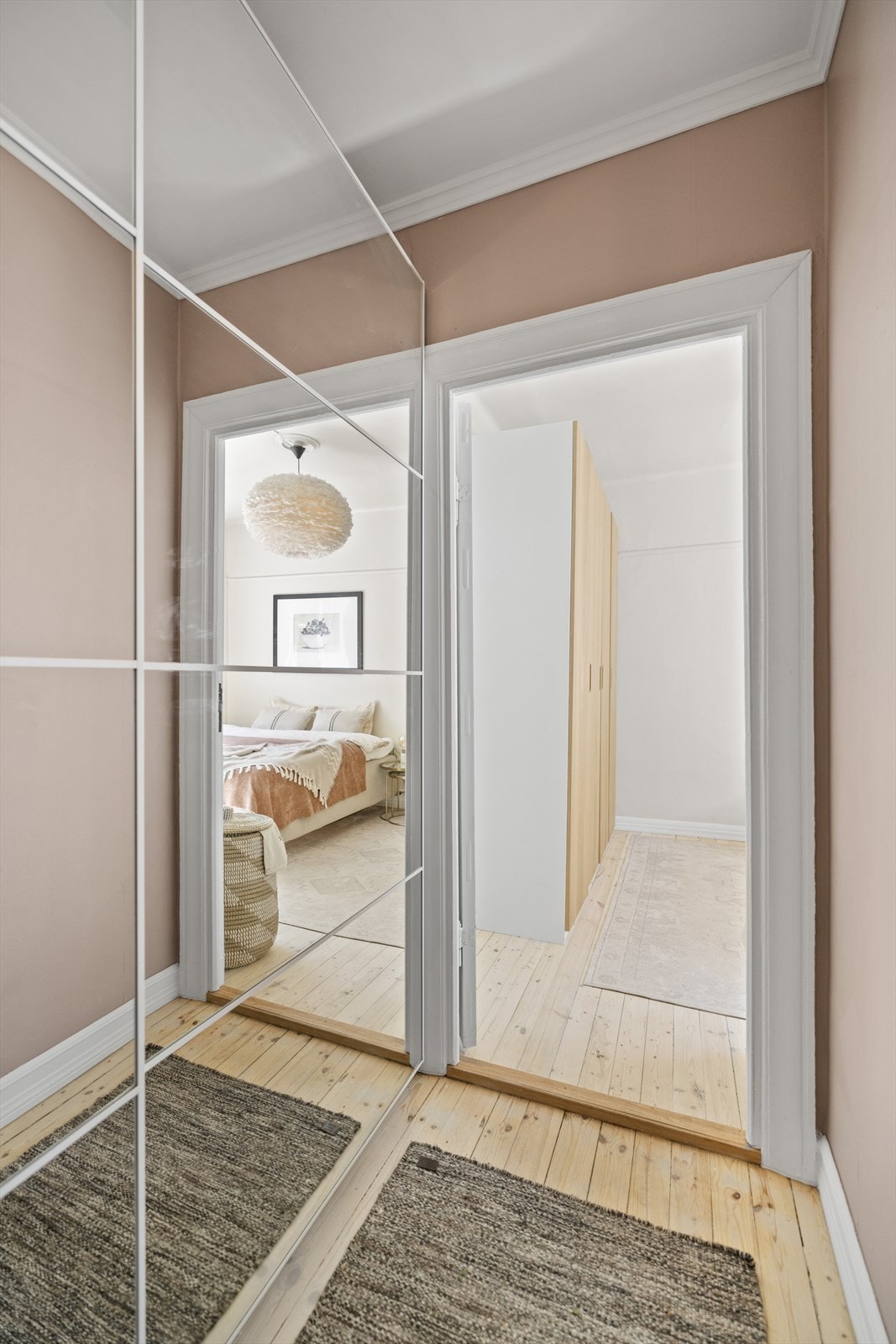 Borettslaget består av 22 leiligheter og et næringslokale. Lokalet er utleid og gir inntekter til borettslaget Galleribilde