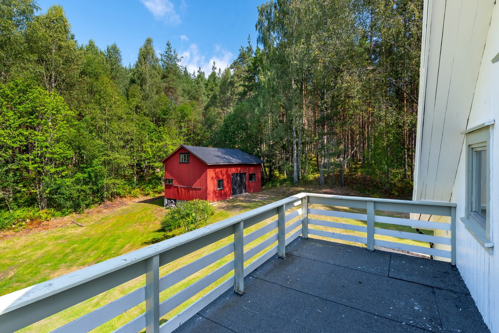 På balkongene er det plass til diverse utemøblement. Galleribilde
