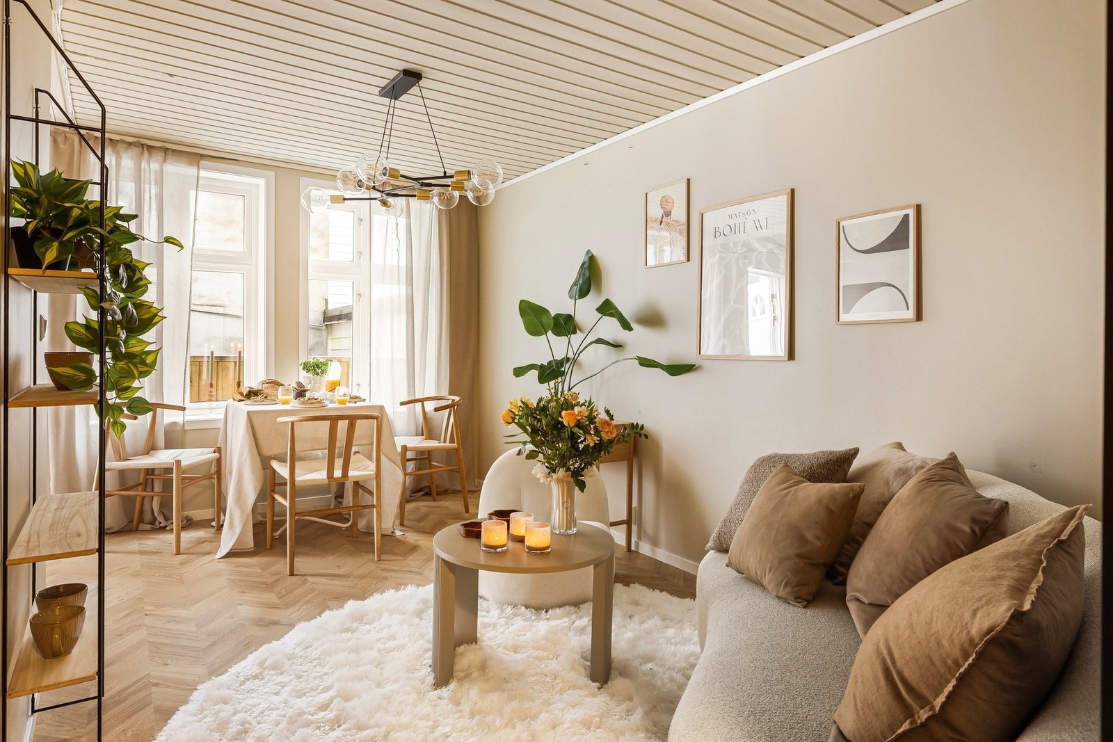 Her består overflatene av en pen fiskebeinslaminat. Galleribilde