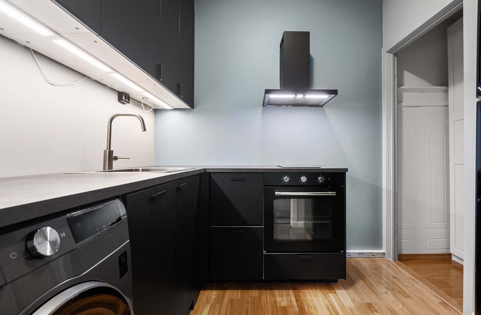 Utleiedel. Galleribilde