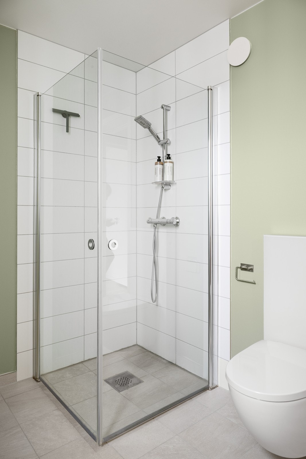 Dusjhjørne med glassdører Galleribilde