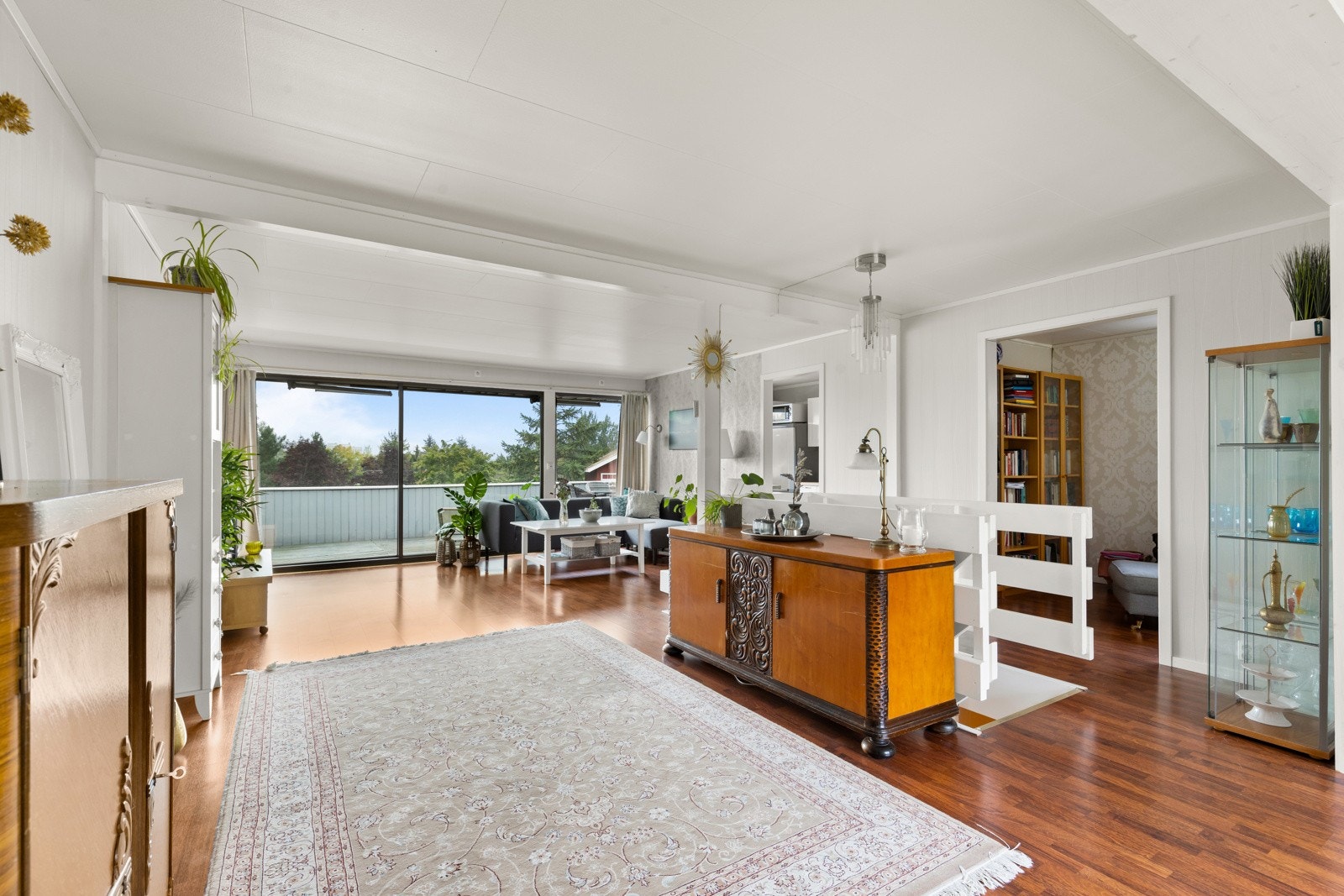 Trappen kommer direkte opp i stuen. Galleribilde