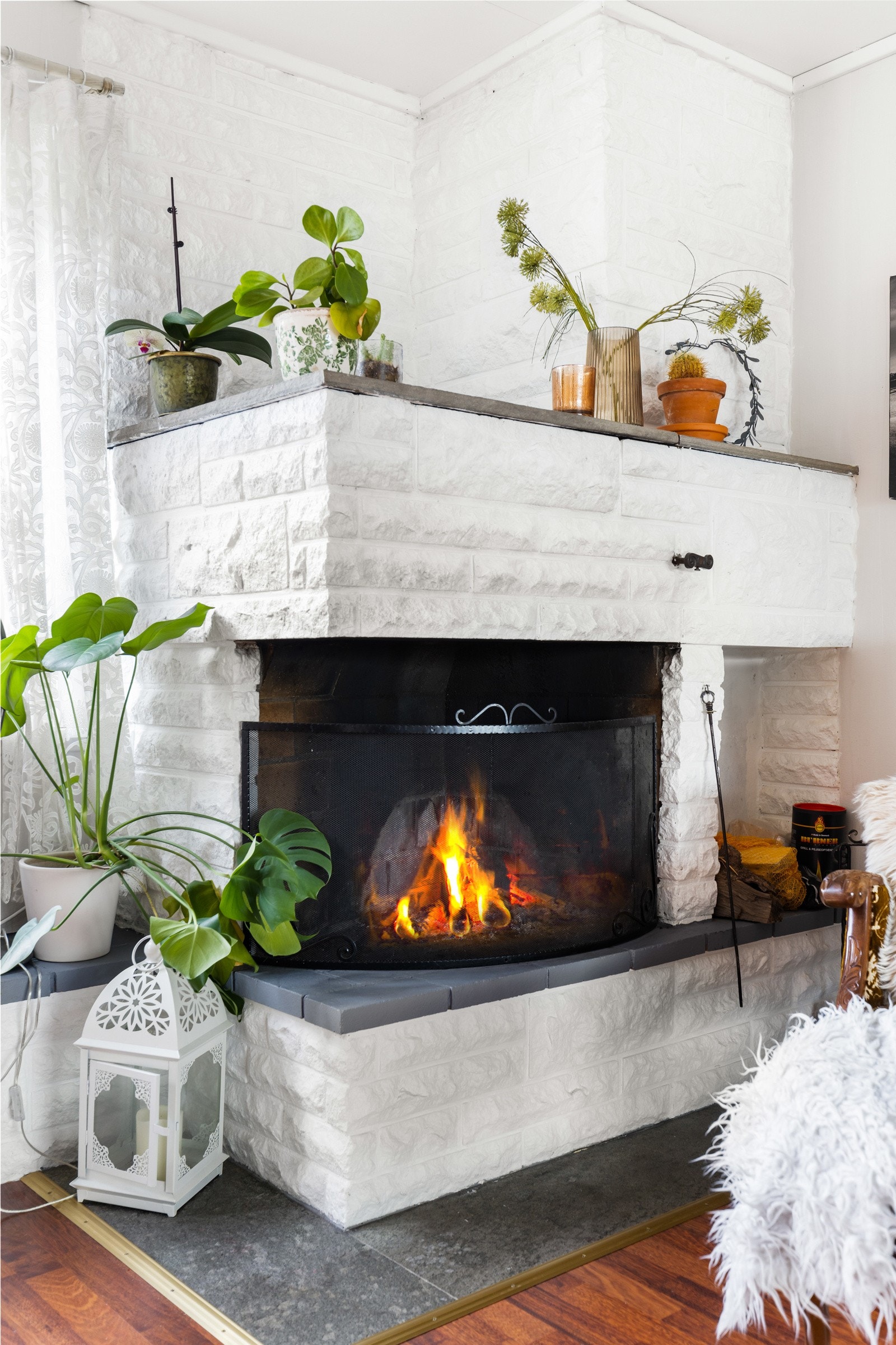 Koselig med peis i stuen. Forøvig også montert varmepumpe med serviceavtale fra 2019. Galleribilde