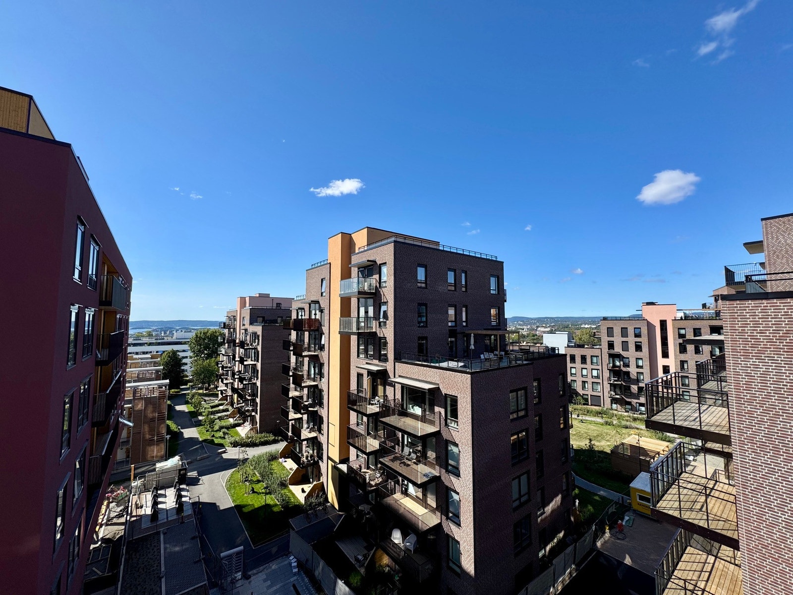 Dette er et videresalg av kontrakt i Lille Løren Park Hus C - leil. C-237! Galleribilde