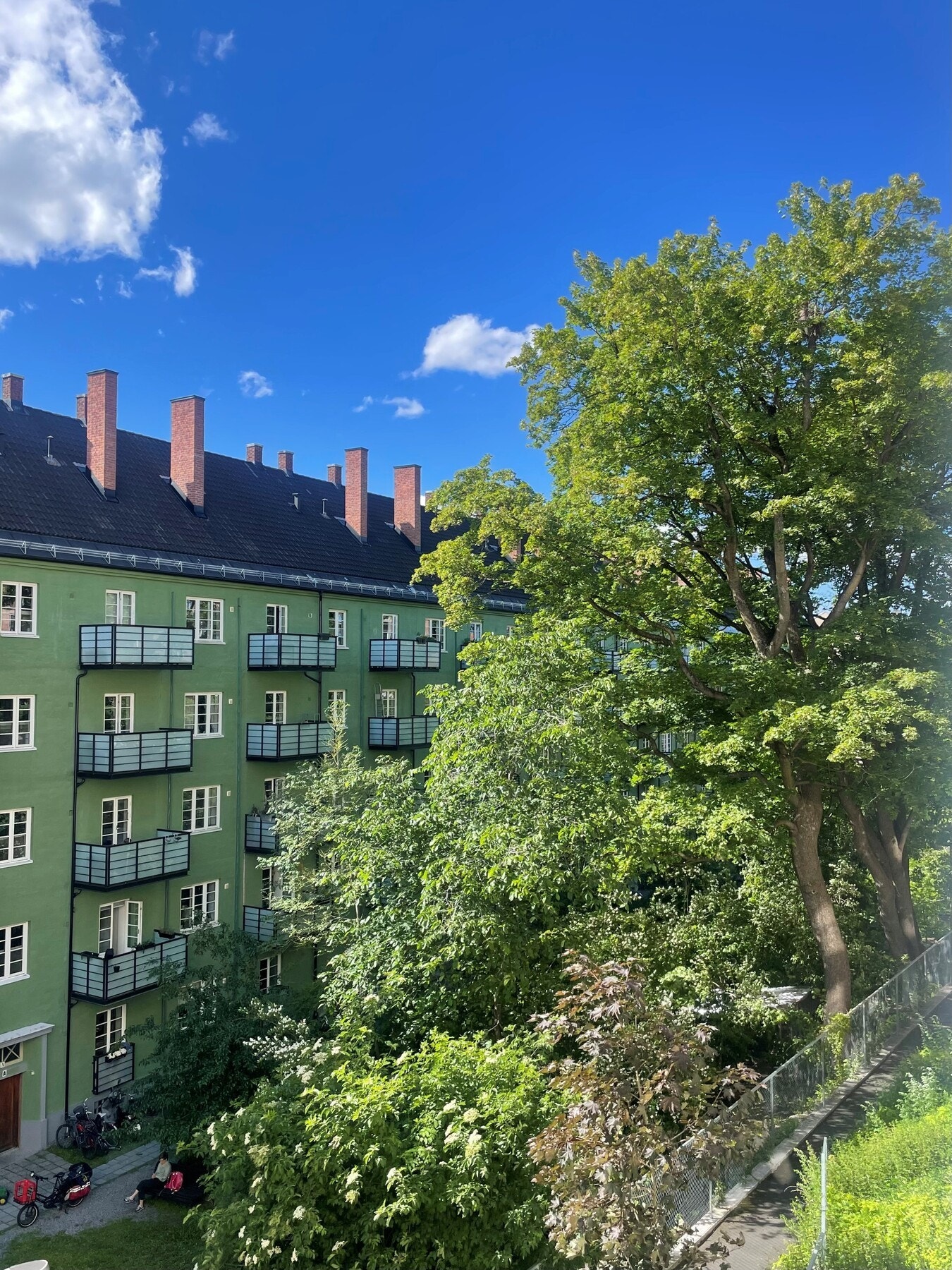 Selgers bilde - Utsikten fra stuevinduet. Galleribilde