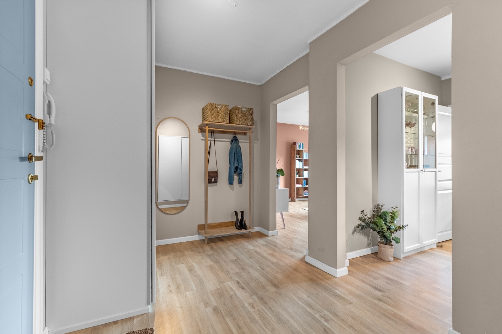 Leiligheten disponerer i tillegg en kjellerbod på 5m². Galleribilde