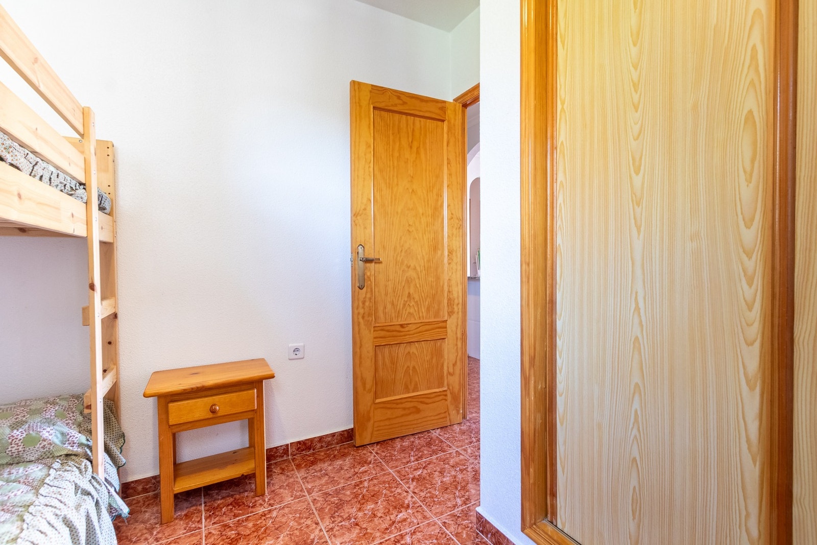 Spaniamegler1 har eget advokatkontor som sikrer kjøpsprosessen Galleribilde