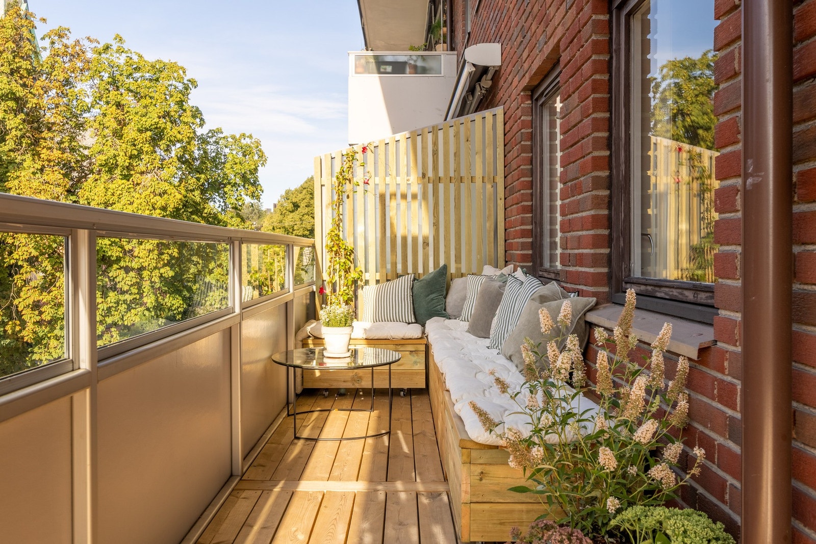 Arendalsgata 14 presenteres av EIE eiendomsmegling ved Ole Anders Teslo. Galleribilde