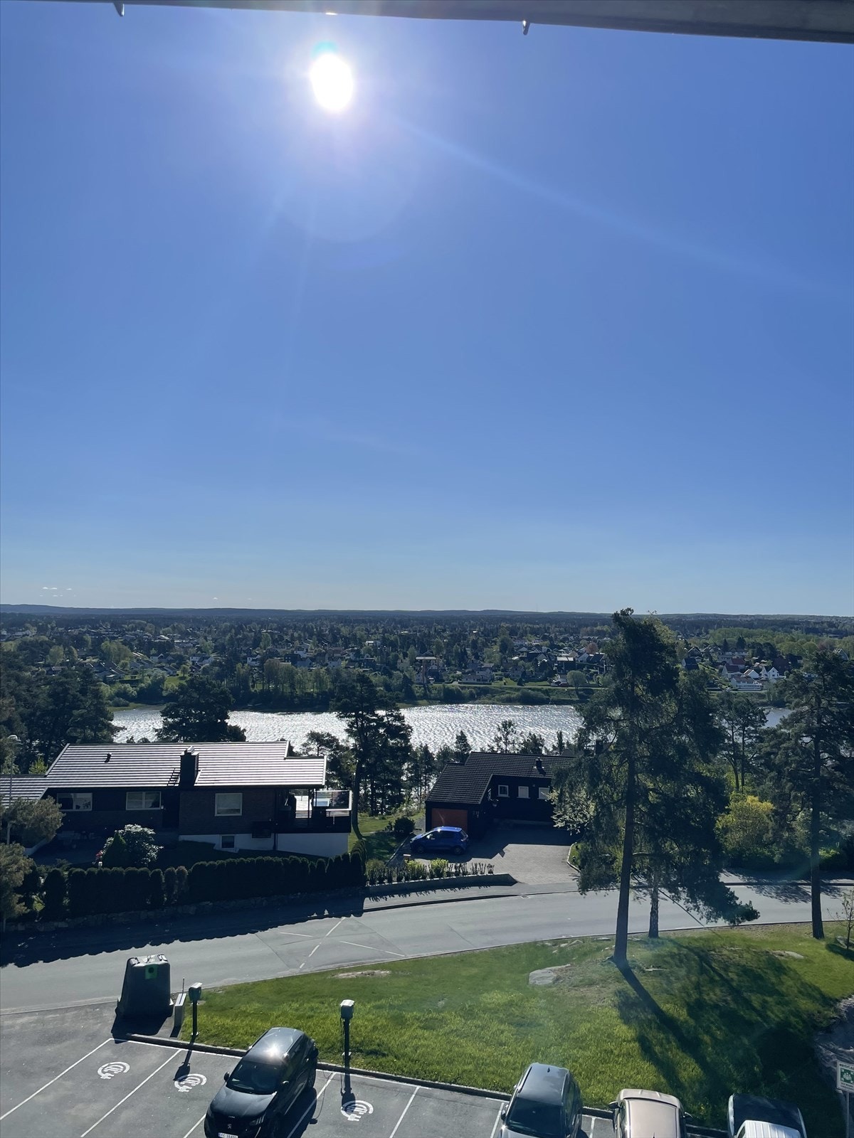 Det er gode solforhold og grøntområder rett utenfor. Galleribilde