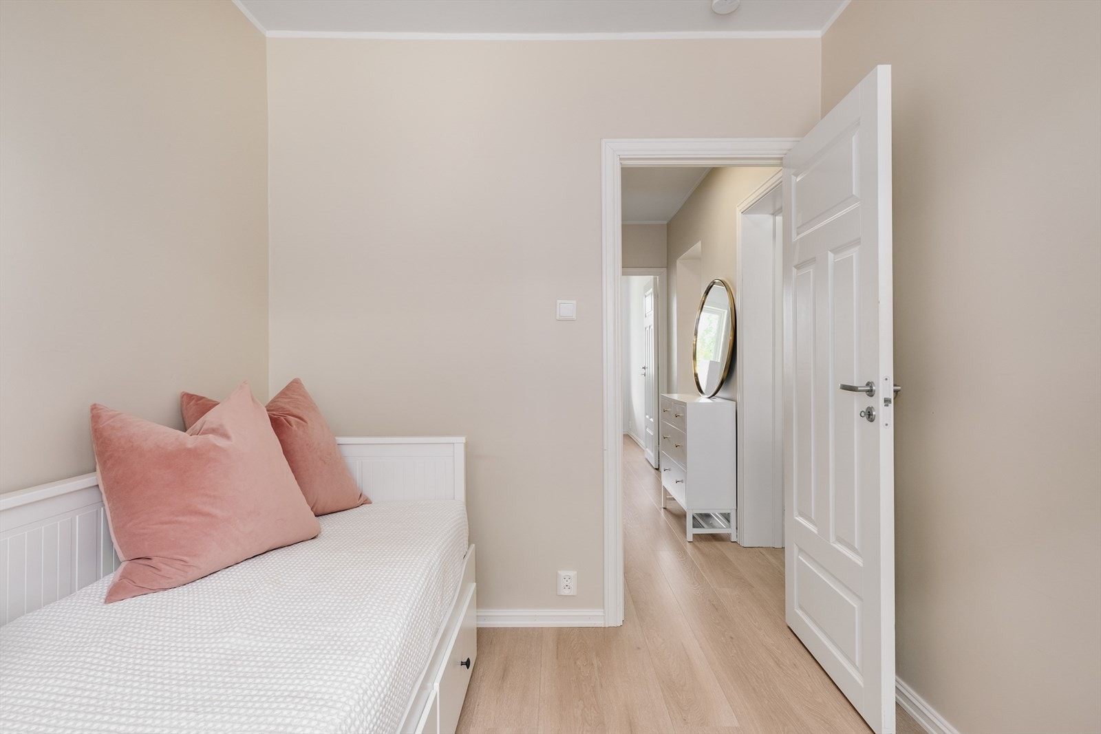 Soverom #2. Galleribilde