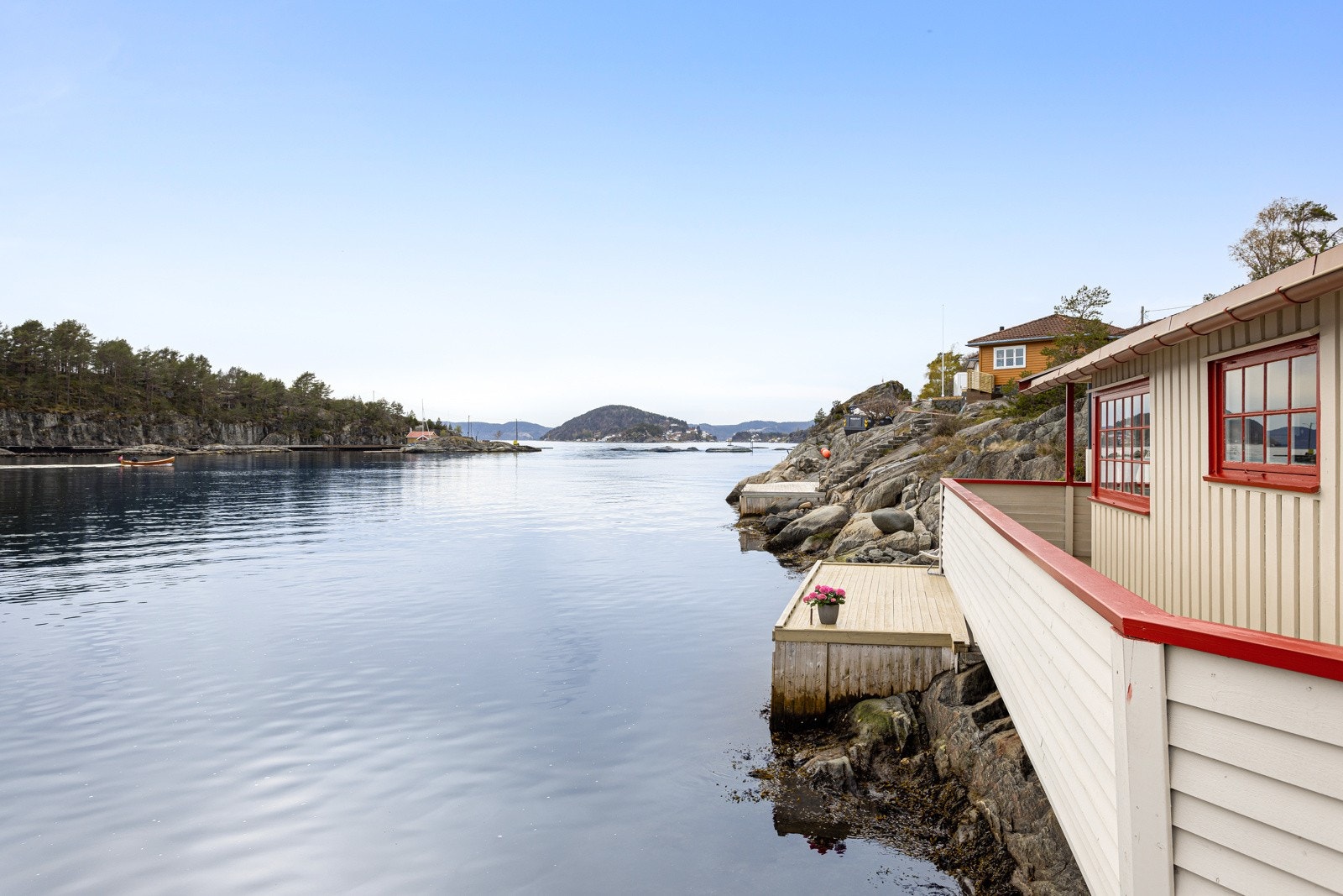 Utsikt innover i fjorden Galleribilde