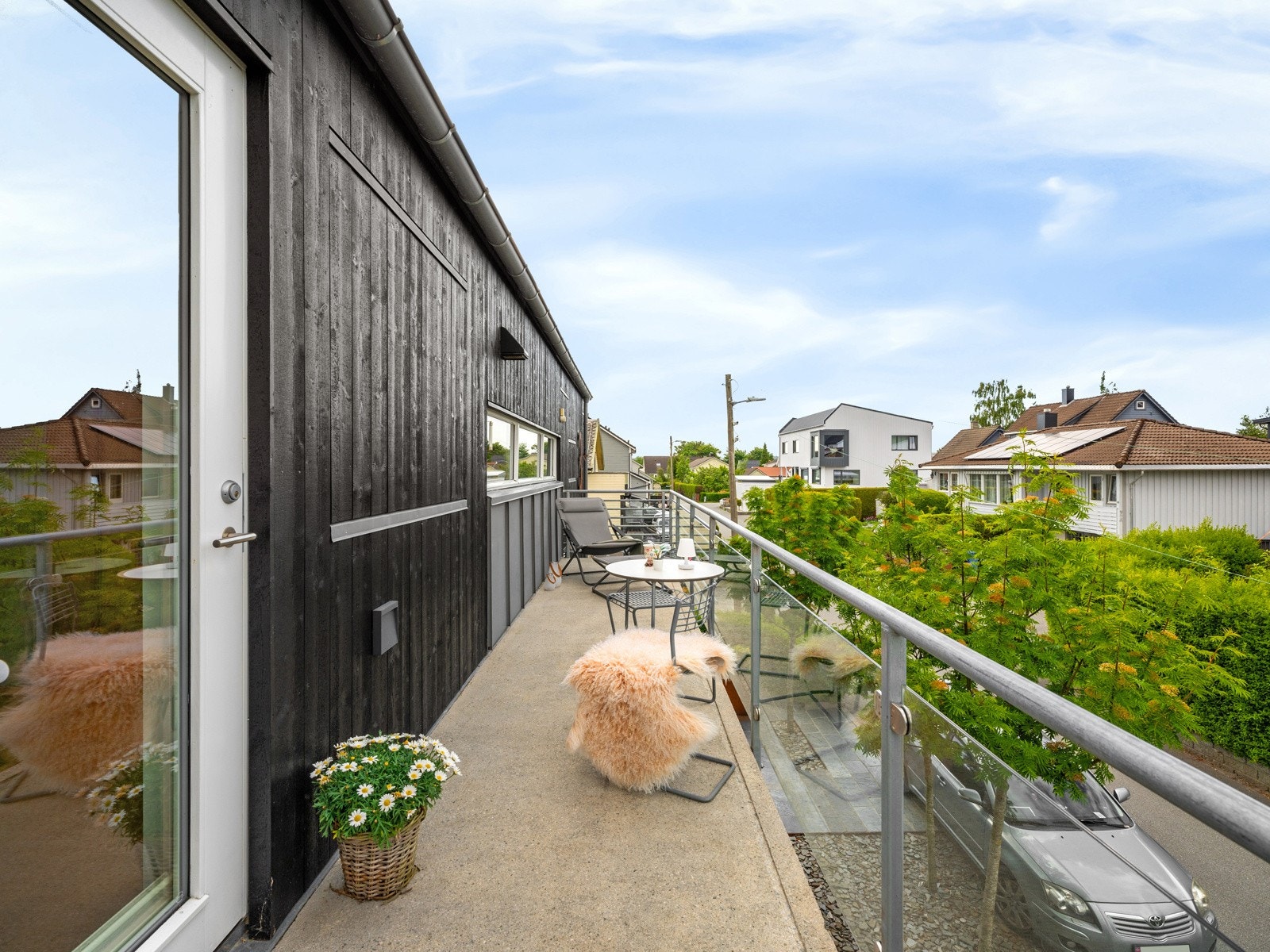 Ved kjøkken er det utgang til nordvendt balkong Galleribilde