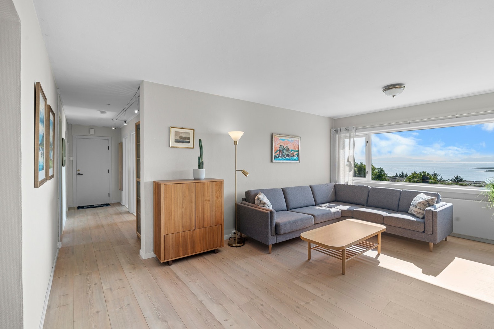 EiendomsMegler1 har gleden av å presentere Lærer Korbis gate 1B! Foto: Thomassen Friluft Galleribilde