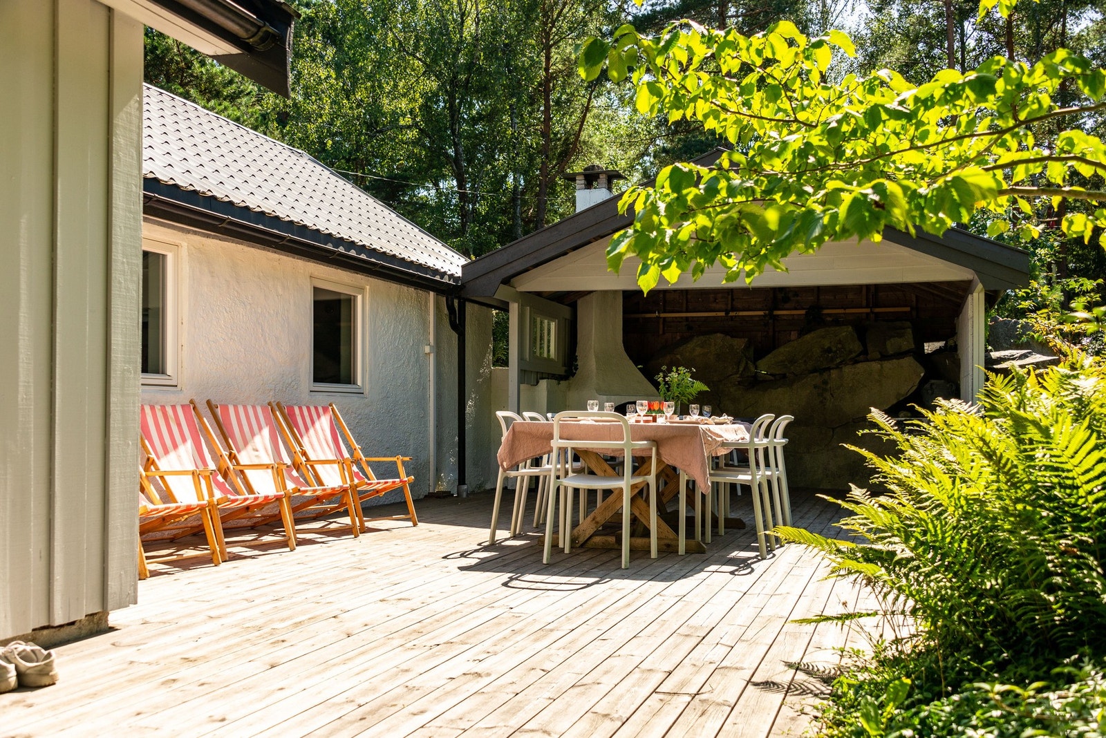 Skjermet og privat uteplass Galleribilde