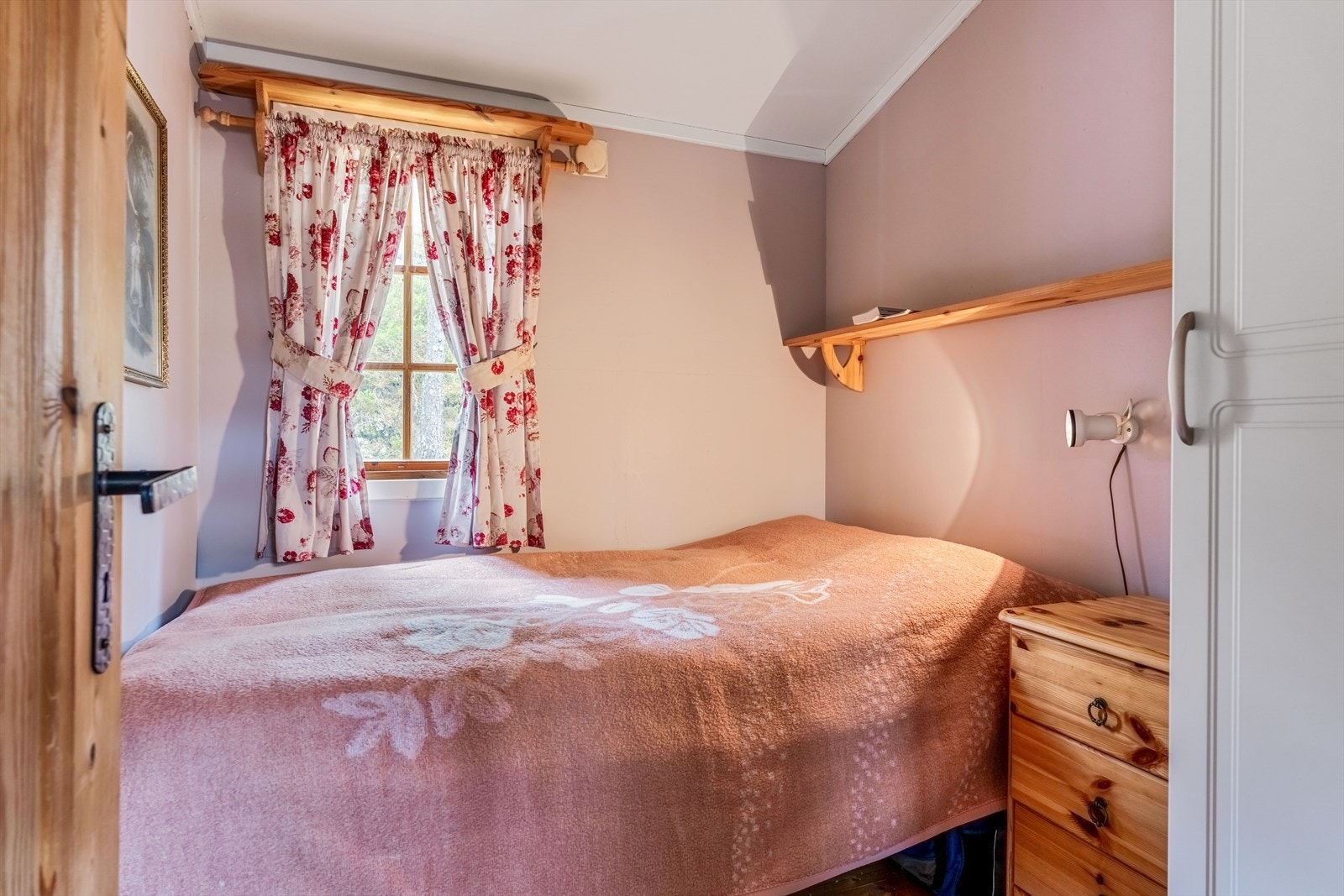 Hytta har 3 soverom Galleribilde