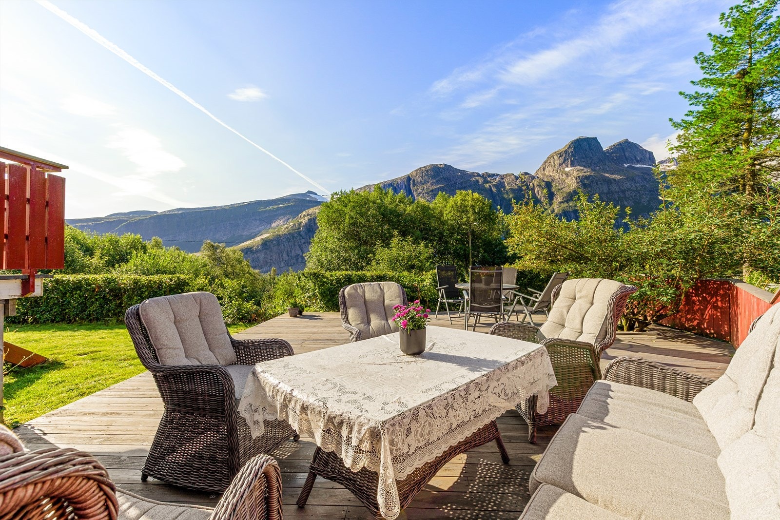 Nydelig uteområde hvor du kan nyte utsikten. Galleribilde