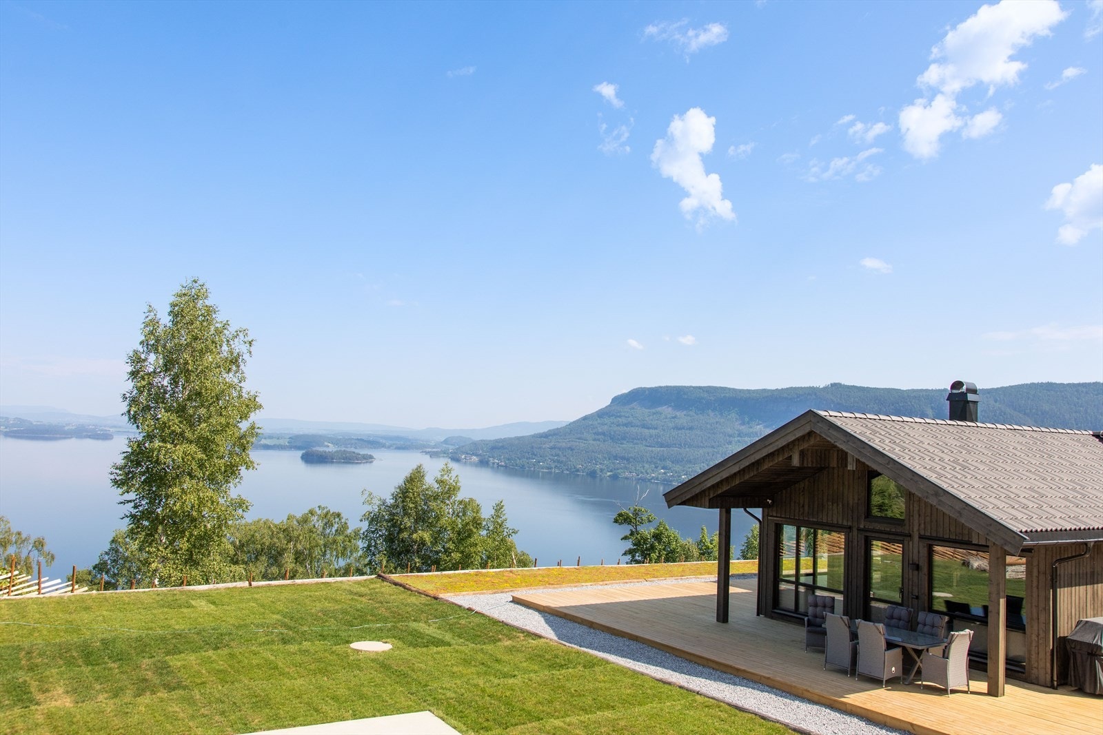 Her har du mulighet til å sikre deg en fantastisk hyttetomt for bygge din drømmehytte! Visningshytten på bilde er nå solgt Galleribilde