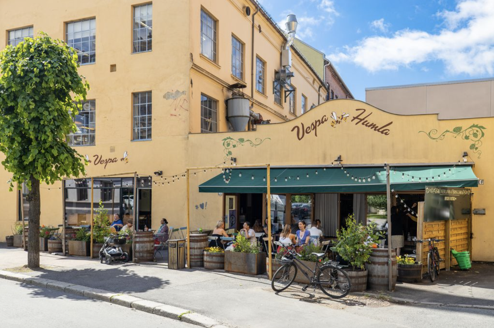 Populær nabolagsrestaurant - Vespa og Humpa. Galleribilde