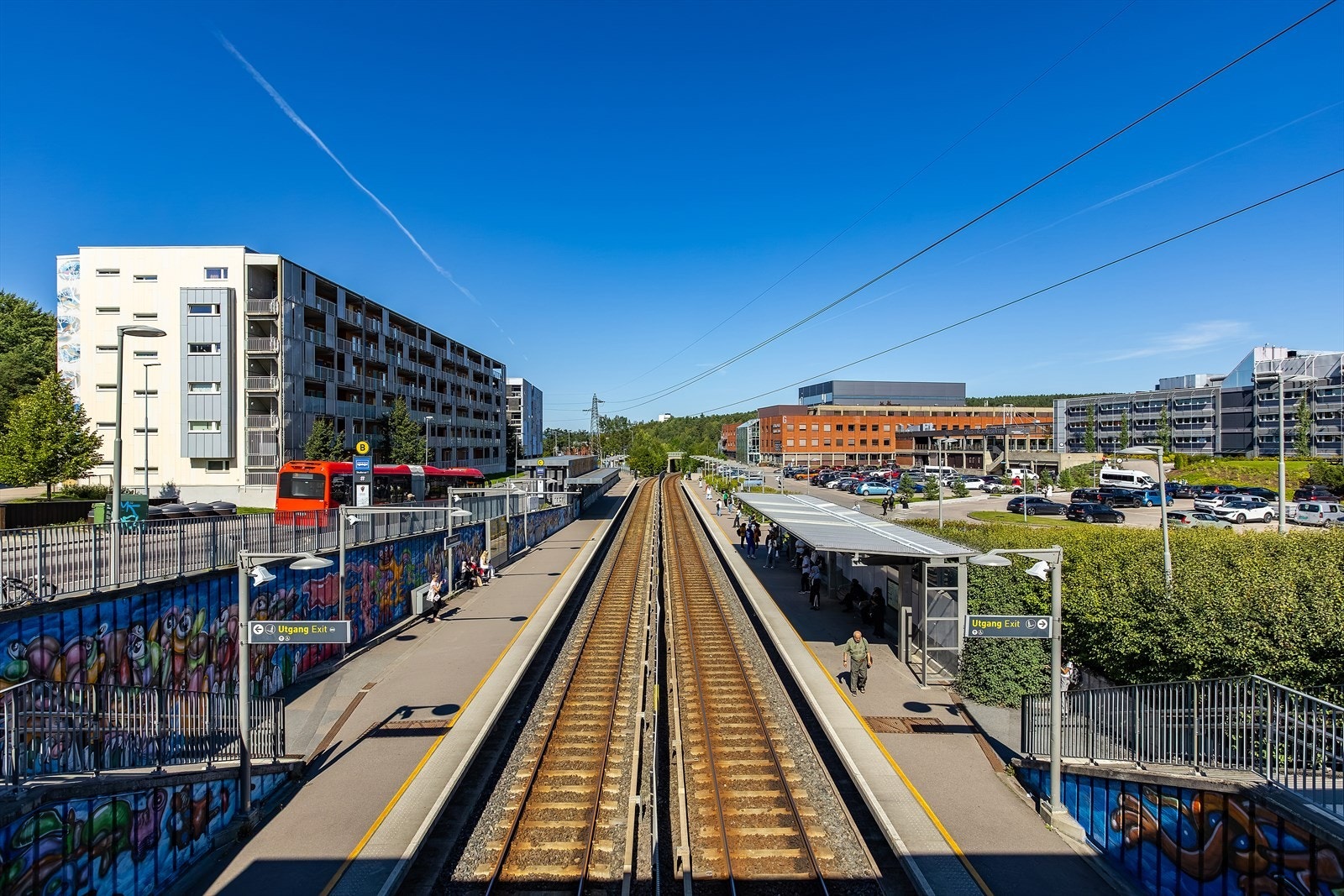 Med både t-bane og buss kun et steinkast unna, har du enkel og rask tilgang til hele byen. Galleribilde